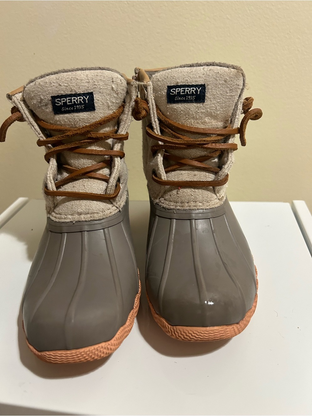 Sperry Kids Gray Rubber Duck Boots with Tan Trim
